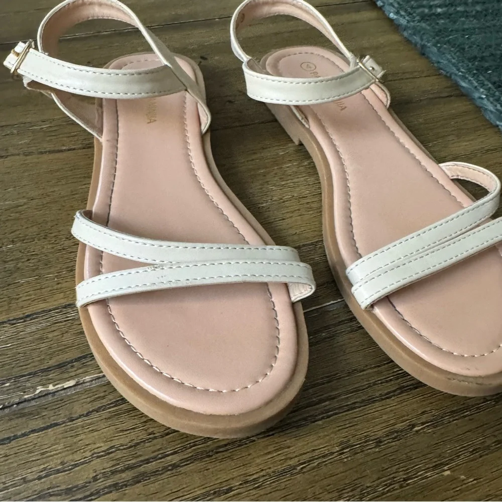 Pandaninja cream strappy sandals
